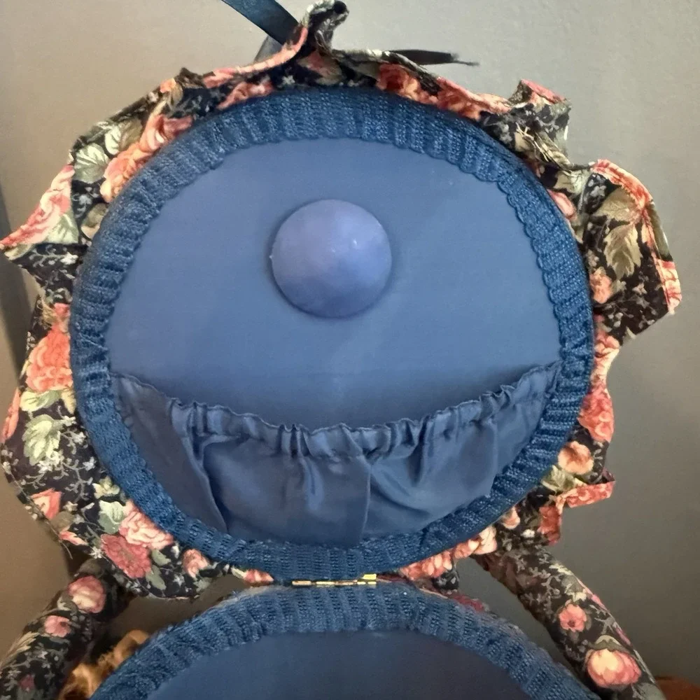 Vintage Floral Padded Sewing Box Basket Hinged Handle Round Blue Lined Grandma